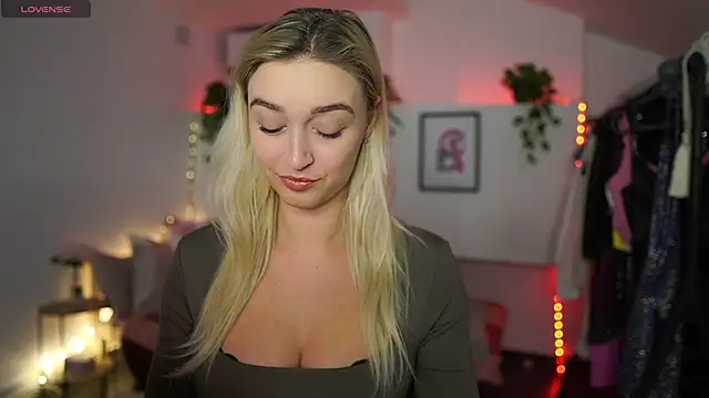 Alexis   Texas online show from December 2024 07:22:01 PM