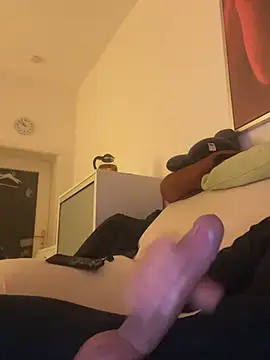 Snapshot of Frank22xx chatting on February 2026 08:56:02 PM Frank22xx online show from February 2026 08:56:02 PM