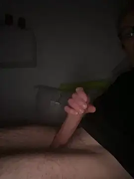 Snapshot of Frank22xx chatting on March 2026 09:19:02 PM Frank22xx online show from March 2026 09:19:02 PM