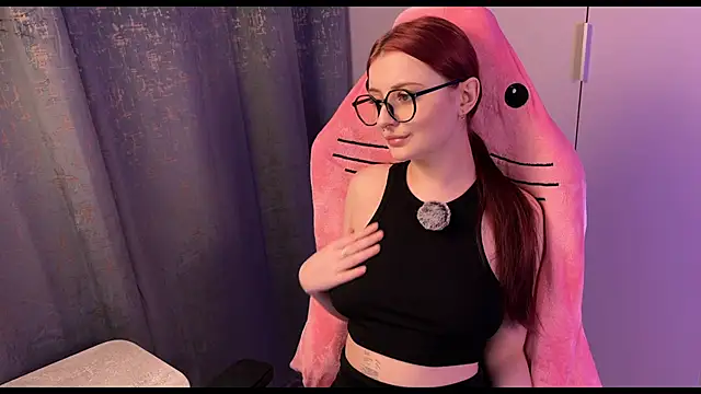 RozieRose online show from October 2025 04:55:01 AM