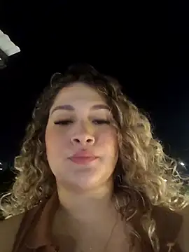 Sara smiiith211 online show from October 2025 12:12:02 AM