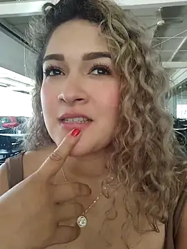 Snapshot of Sara_smiiith211 chatting on March 2026 04:13:01 PM Sara smiiith211 online show from March 2026 04:13:01 PM