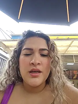 Snapshot of Sara_smiiith211 chatting on March 2026 06:33:01 PM Sara smiiith211 online show from March 2026 06:33:01 PM