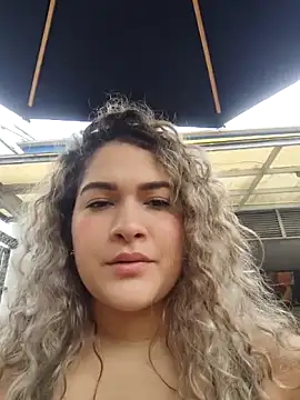 Snapshot of Sara_smiiith211 chatting on March 2026 06:03:02 PM Sara smiiith211 online show from March 2026 06:03:02 PM