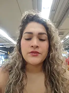 Snapshot of Sara_smiiith211 chatting on April 2026 05:40:02 PM Sara smiiith211 online show from April 2026 05:40:02 PM