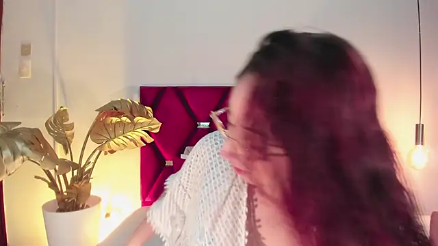 Emilywatsonn online show from October 2025 10:21:02 PM