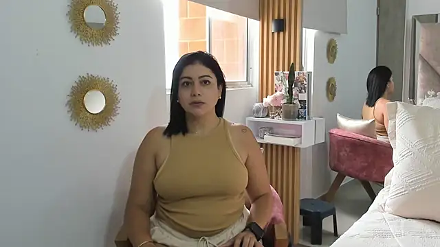 EmilyPeytonn online show from February 2026 03:38:02 PM