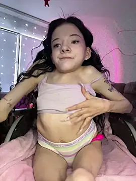 Snapshot of MiniSophiaa chatting on January 2025 09:02:02 AM MiniSophiaa online show from January 2025 09:02:02 AM