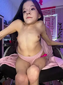 Snapshot of MiniSophiaa chatting on March 2025 11:38:02 AM MiniSophiaa online show from March 2025 11:38:02 AM