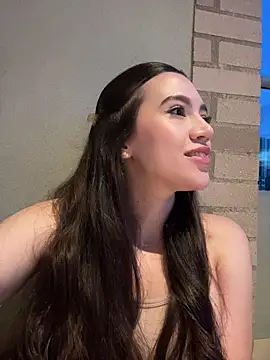 Amelia Rouse online show from April 2026 10:42:01 AM