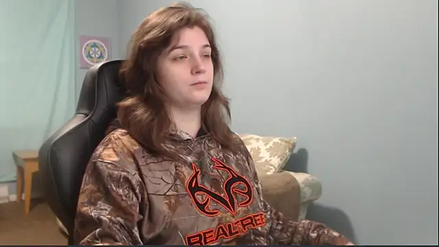 TreeJeanne online show from January 2025 07:24:01 PM