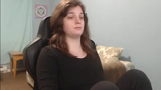 TreeJeanne online show from January 2025 04:01:01 PM