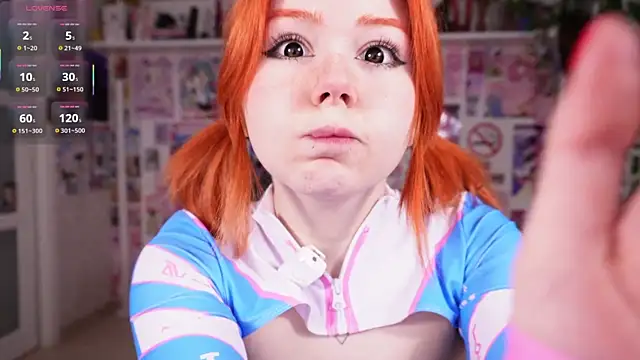 Snapshot of hannah_lourens chatting on April 2026 09:58:02 AM hannah lourens online show from April 2026 09:58:02 AM