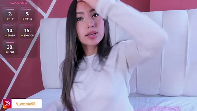  Emma Valka online show from December 2024 01:22:02 PM