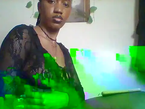 Queeen model online show from May 2026 09:34:02 PM