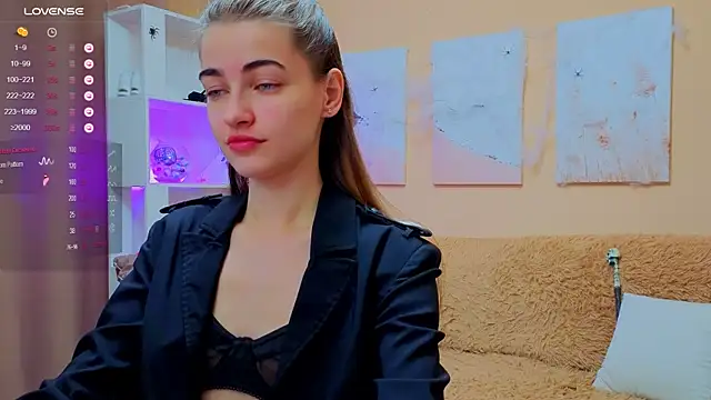 AstoriyaNight online show from November 2025 04:44:02 AM