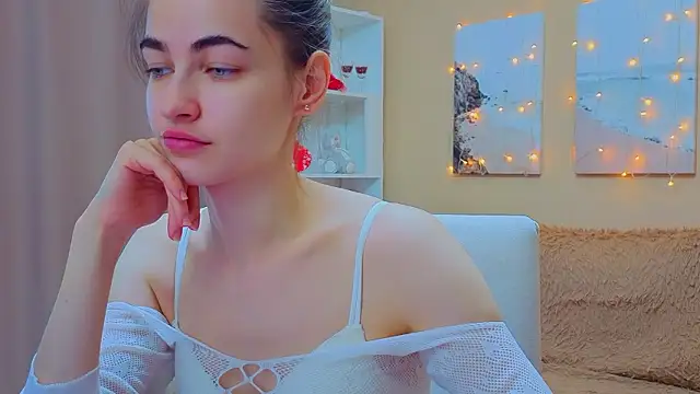 AstoriyaNight online show from March 2026 05:00:02 AM