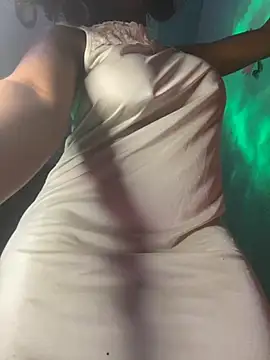 Cherrytowild online show from September 2025 05:33:02 AM