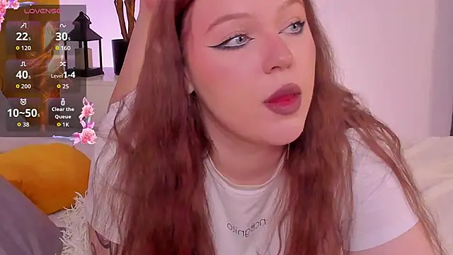 Snapshot of Naomi_B1ack chatting on April 2026 12:24:02 AM Naomi B1ack online show from April 2026 12:24:02 AM