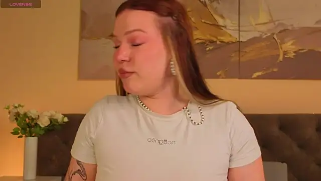 Snapshot of Naomi_B1ack chatting on June 2026 01:06:01 AM Naomi B1ack online show from June 2026 01:06:01 AM