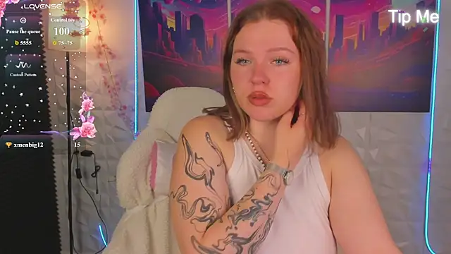 Snapshot of Naomi_B1ack chatting on July 2026 01:12:01 AM Naomi B1ack online show from July 2026 01:12:01 AM