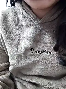 Snapshot of Aaradhya chatting on January 2025 04:49:02 AM Aaradhya online show from January 2025 04:49:02 AM