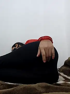 Aaradhya online show from April 2026 12:57:02 AM