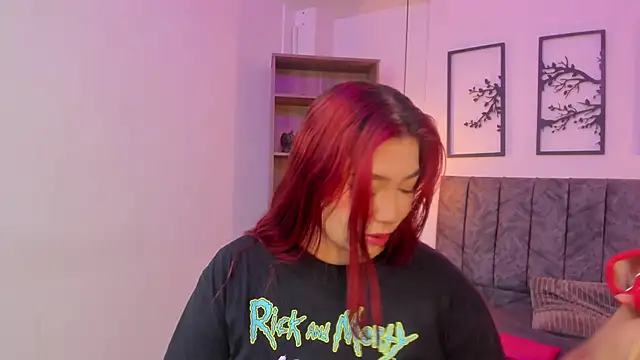 Andy and emma online show from December 2024 12:44:01 PM