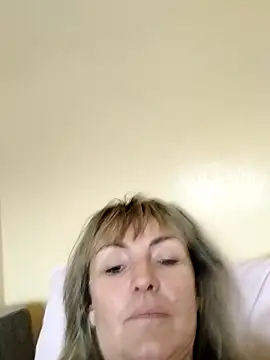 Tinuus online show from November 2025 12:59:01 PM