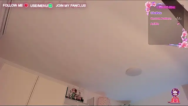 Snapshot of Domina_Deivis chatting on January 2025 06:31:02 AM Domina Deivis online show from January 2025 06:31:02 AM