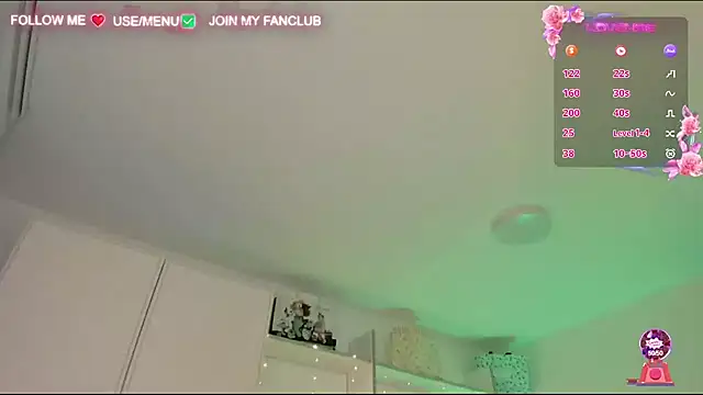 Snapshot of Domina_Deivis chatting on January 2025 06:06:02 AM Domina Deivis online show from January 2025 06:06:02 AM