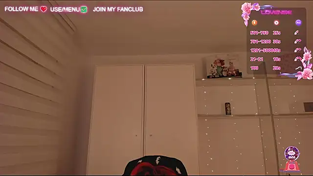 Snapshot of Domina_Deivis chatting on January 2025 05:13:01 AM Domina Deivis online show from January 2025 05:13:01 AM