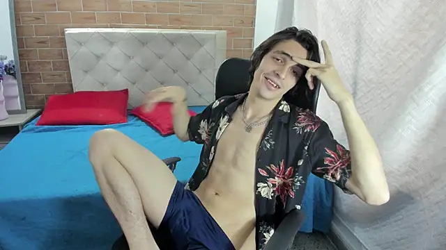 Snapshot of MIKE_HUNTER7 chatting on February 2025 04:36:01 PM MIKE HUNTER7 online show from February 2025 04:36:01 PM