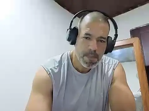 Snapshot of jackbigcock11 chatting on June 2026 02:33:01 PM jackbigcock11 online show from June 2026 02:33:01 PM