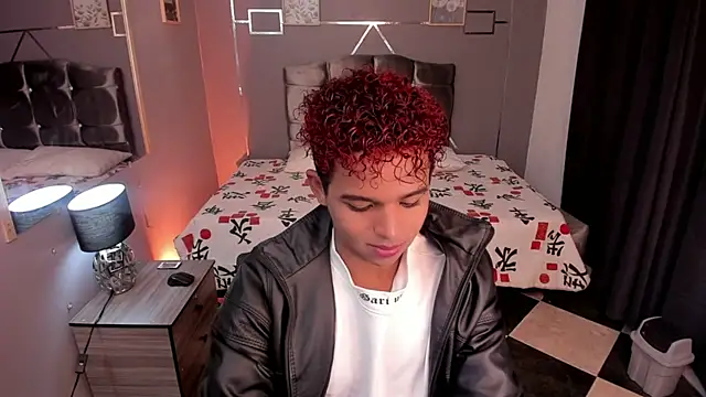 Noah Smith04 online show from January 2025 03:46:01 AM