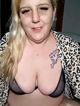 BecciDeluxe online show from February 2026 03:16:02 PM