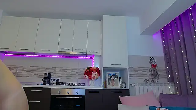 AyanaJoy online show from October 2025 09:21:01 PM