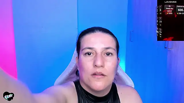 Saskyaa online show from March 2026 01:42:01 AM