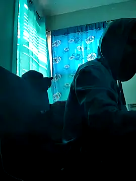 LongDickZee562 online show from December 2024 05:29:02 PM