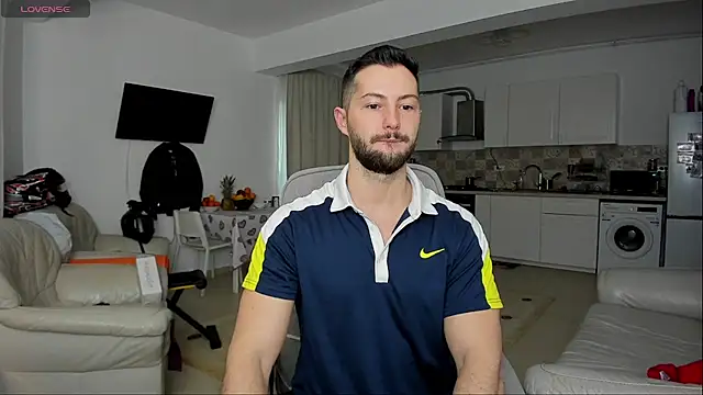 ZackFraser online show from February 2025 06:09:02 AM