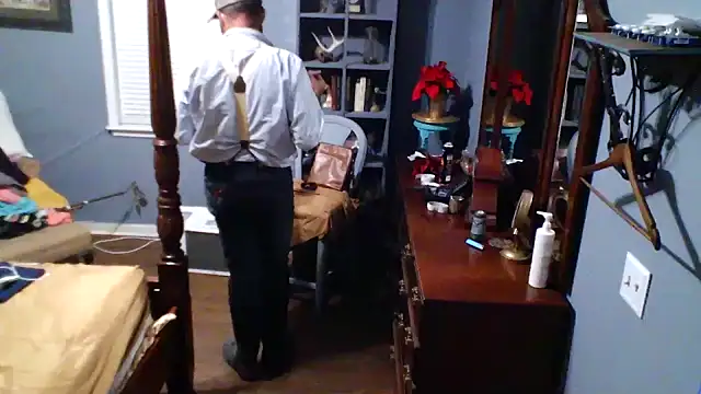 Snapshot of Onesieboy4daddys chatting on December 2025 06:32:01 AM Onesieboy4daddys online show from December 2025 06:32:01 AM