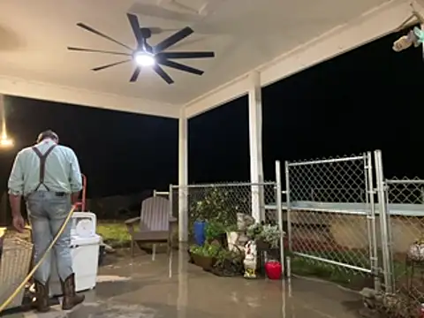 Snapshot of Onesieboy4daddys chatting on April 2026 02:45:02 AM Onesieboy4daddys online show from April 2026 02:45:02 AM