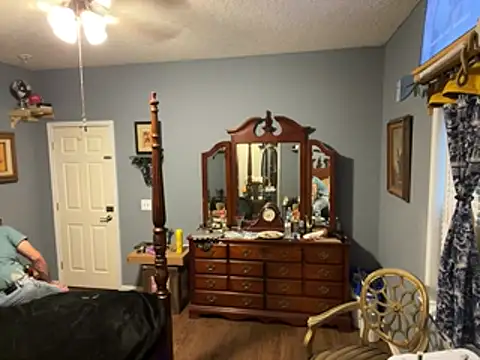 Snapshot of Onesieboy4daddys chatting on April 2026 11:25:01 PM Onesieboy4daddys online show from April 2026 11:25:01 PM