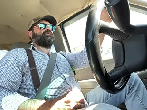 Snapshot of Onesieboy4daddys chatting on April 2026 07:58:01 PM Onesieboy4daddys online show from April 2026 07:58:01 PM