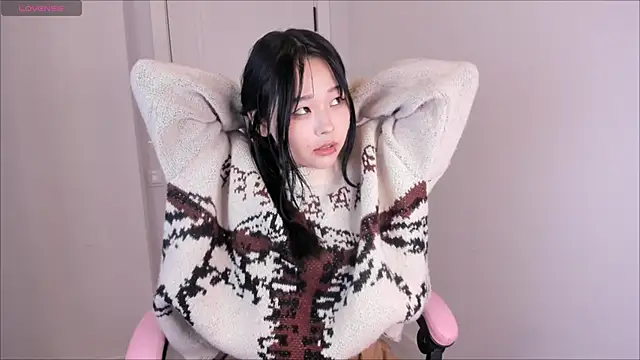 Snapshot of hee_young11 chatting on December 2024 09:30:02 AM hee young11 online show from December 2024 09:30:02 AM