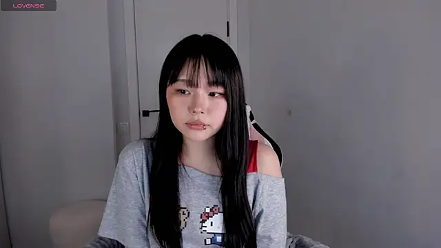 Snapshot of hee_young11 chatting on October 2025 07:08:01 AM hee young11 online show from October 2025 07:08:01 AM