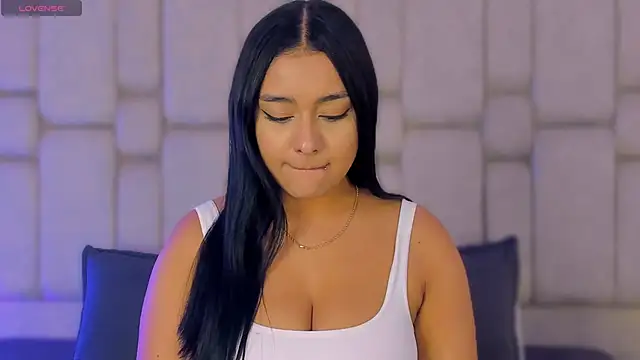 Snapshot of Kleverly_Manson1 chatting on March 2026 04:09:01 AM Kleverly Manson1 online show from March 2026 04:09:01 AM