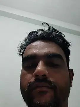 Snapshot of suton1 chatting on December 2024 05:40:02 PM suton1 online show from December 2024 05:40:02 PM