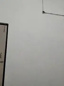 Snapshot of suton1 chatting on February 2025 07:44:02 PM suton1 online show from February 2025 07:44:02 PM