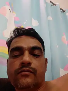 Snapshot of suton1 chatting on September 2025 01:37:01 PM suton1 online show from September 2025 01:37:01 PM